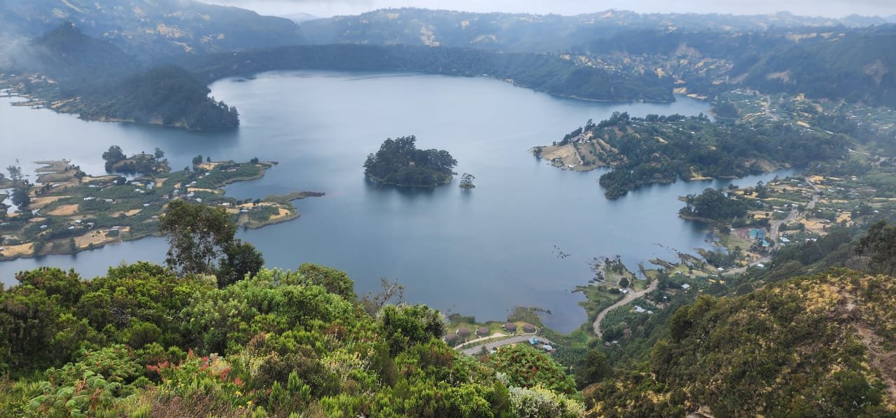 Wonchi Crater Lake Day Trip